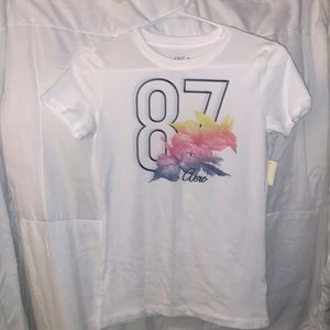 Aeropostale fitted Tee-Size S